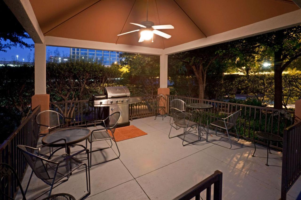 Sonesta Simply Suites Dallas Galleria Luaran gambar