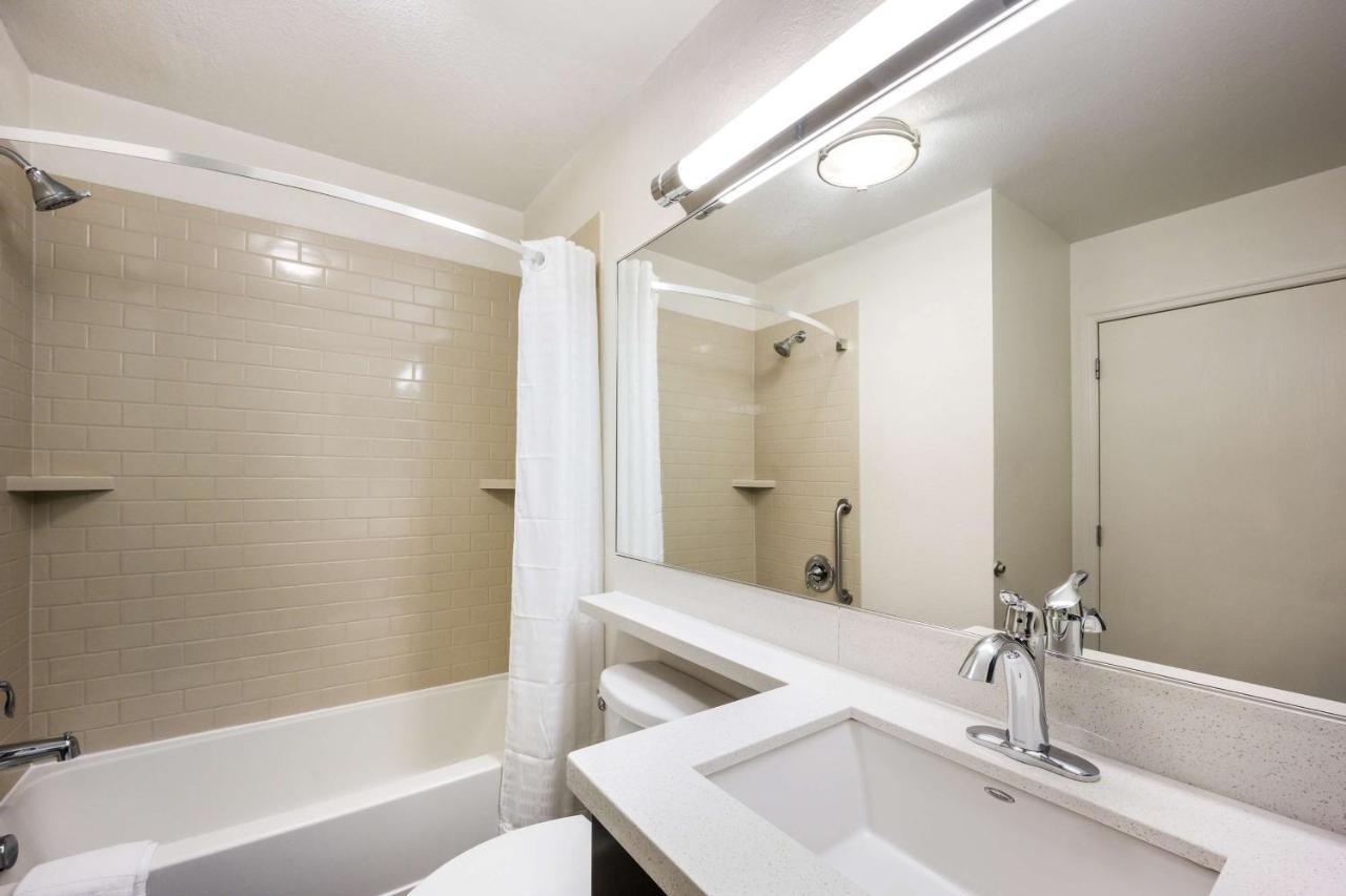 Sonesta Simply Suites Dallas Galleria Luaran gambar