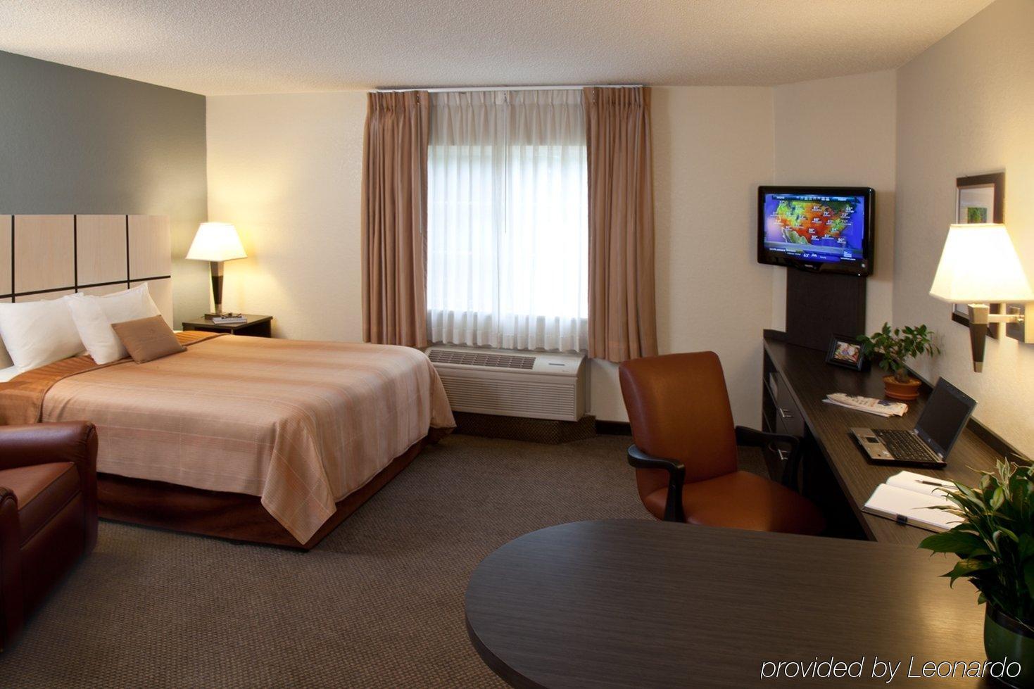 Sonesta Simply Suites Dallas Galleria Bilik gambar